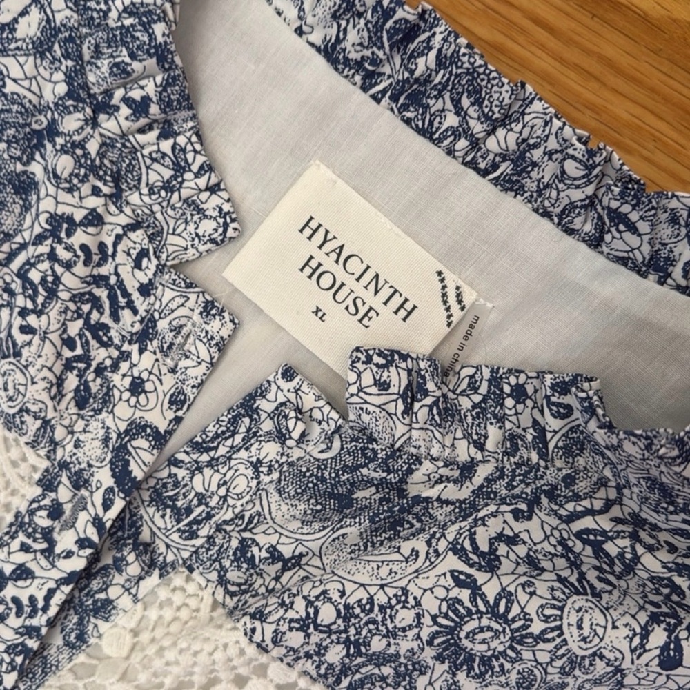 Tuckernuck Hyacinth House Elegant Blue and White Lace Dress - Picture 4 of 4